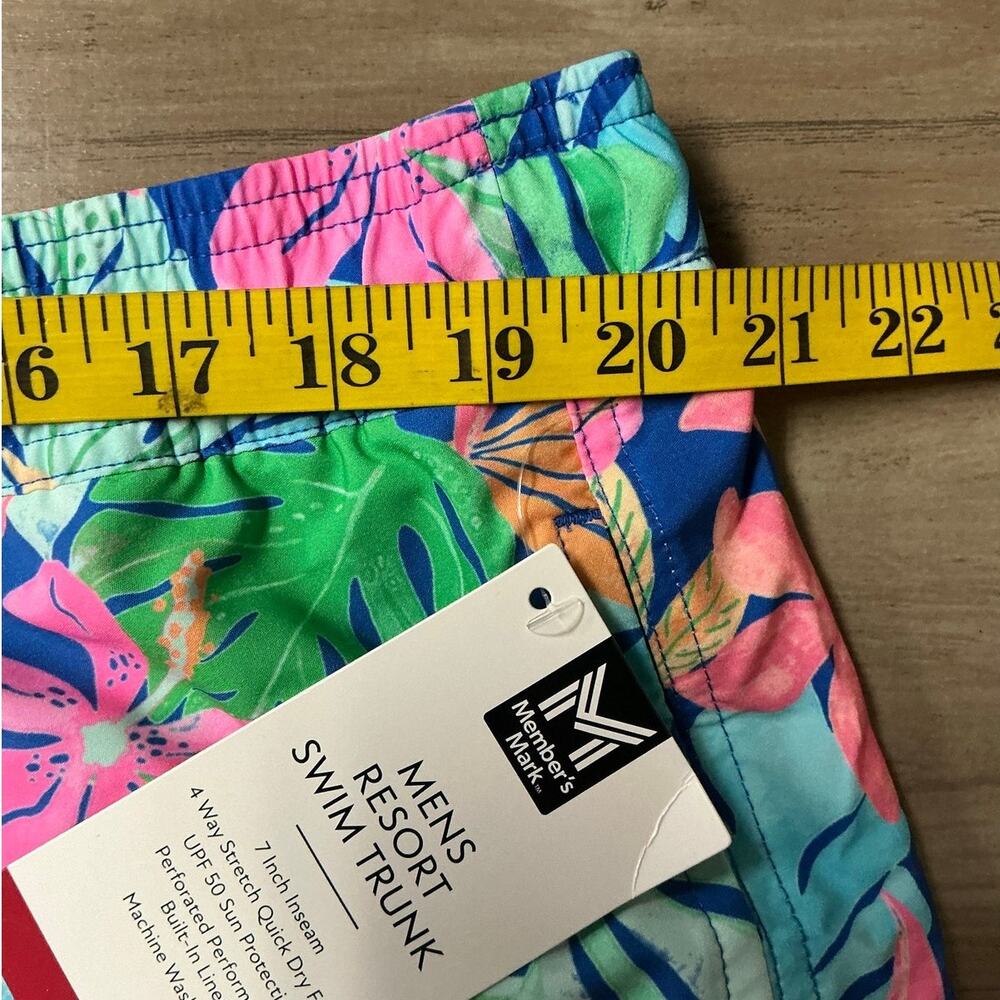 Member's Mark Men's Resort Swim Trunks Floral Size XL UPF 50 Quick Dry - Picture 5 of 6